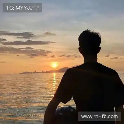 钱奔洋